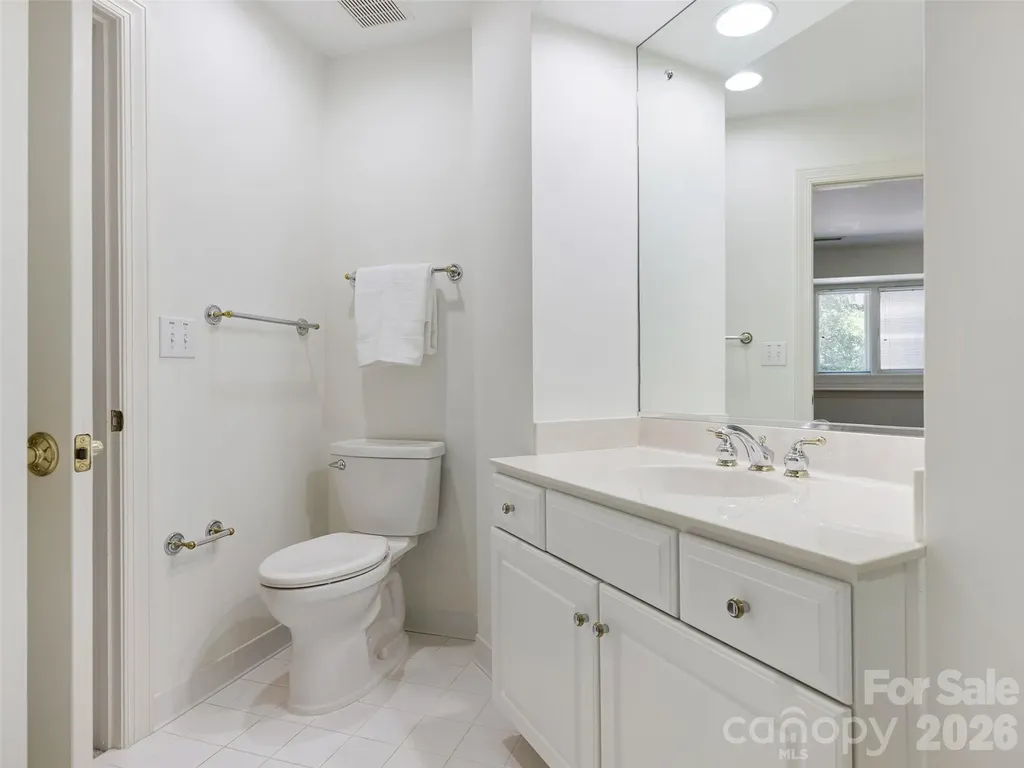8952 Challis Hill Lane Charlotte NC 28226