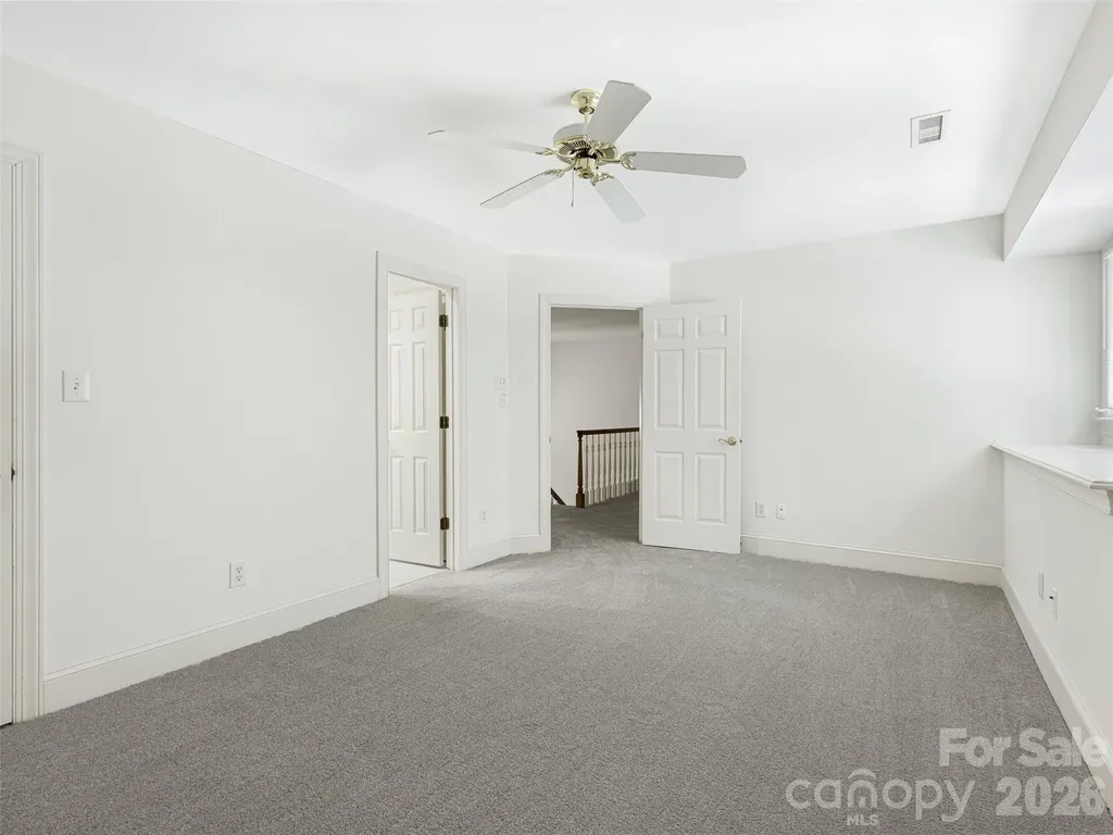 8952 Challis Hill Lane Charlotte NC 28226