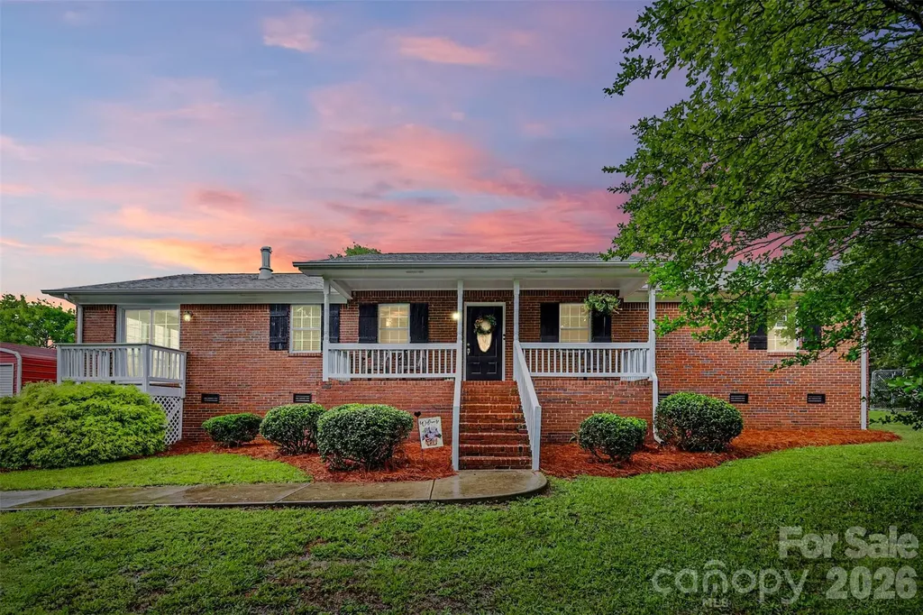 2219 Rock Rest Road Wingate NC 28174