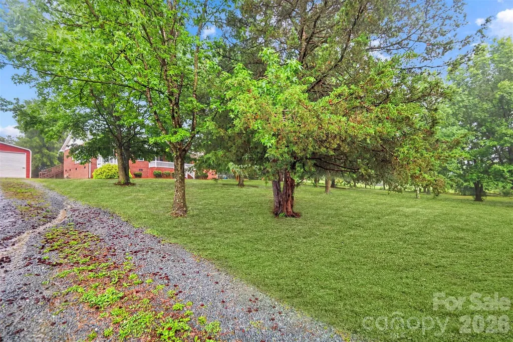 2219 Rock Rest Road Wingate NC 28174