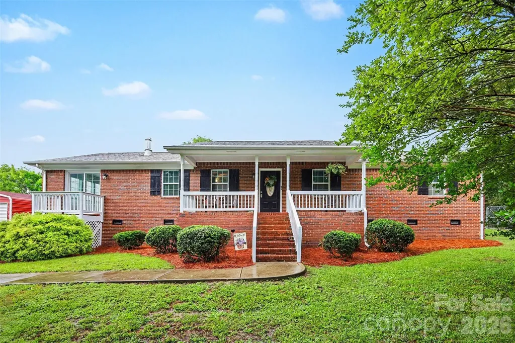 2219 Rock Rest Road Wingate NC 28174