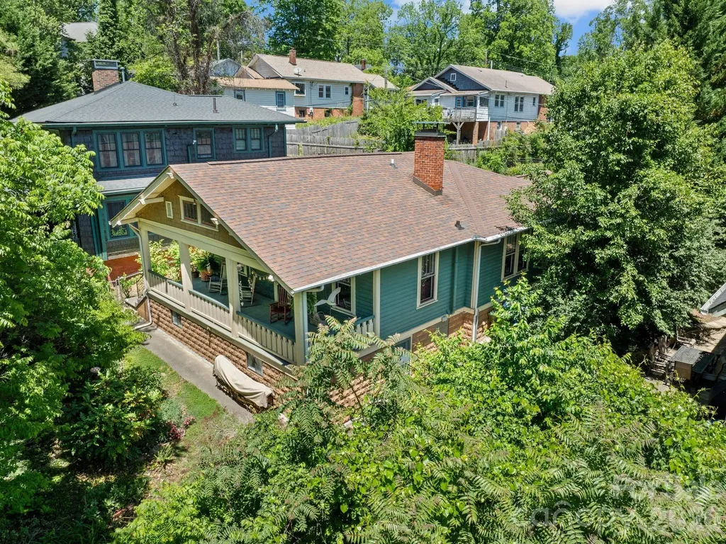26 Unadilla Alley Asheville NC 28803