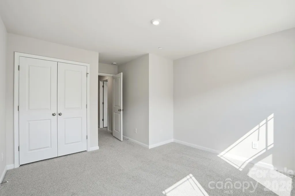 2540 Hedgecliff Road Kannapolis NC 28025