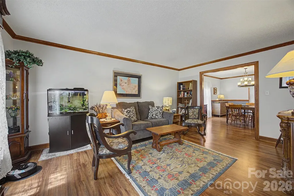 402 S Providence Road Waxhaw NC 28173
