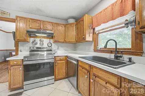 402 S Providence Road Waxhaw NC 28173