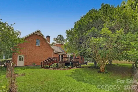 402 S Providence Road Waxhaw NC 28173