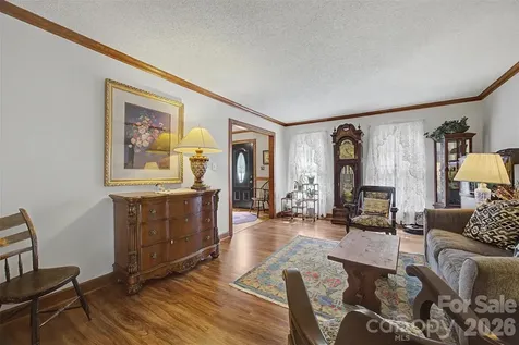 402 S Providence Road Waxhaw NC 28173