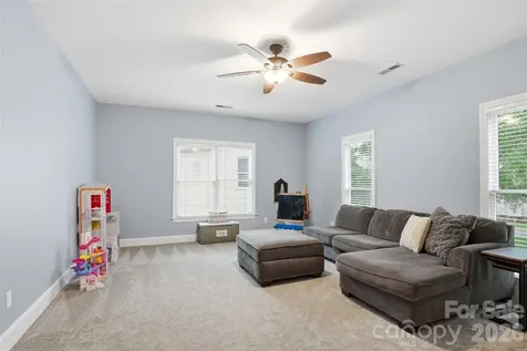 816 Celbridge Court Charlotte NC 28270