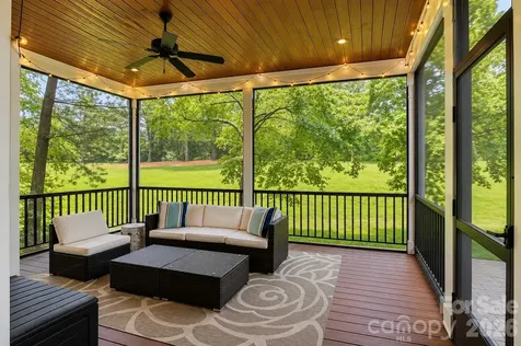 816 Celbridge Court Charlotte NC 28270