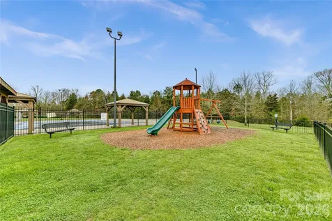 816 Celbridge Court Charlotte NC 28270