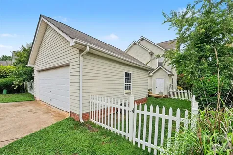 116 E Decatur Avenue Mooresville NC 28117