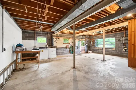 99 Marlborough Road Asheville NC 28804