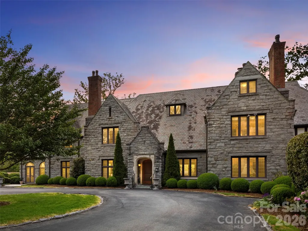 436 Vanderbilt Road Biltmore Forest NC 28803