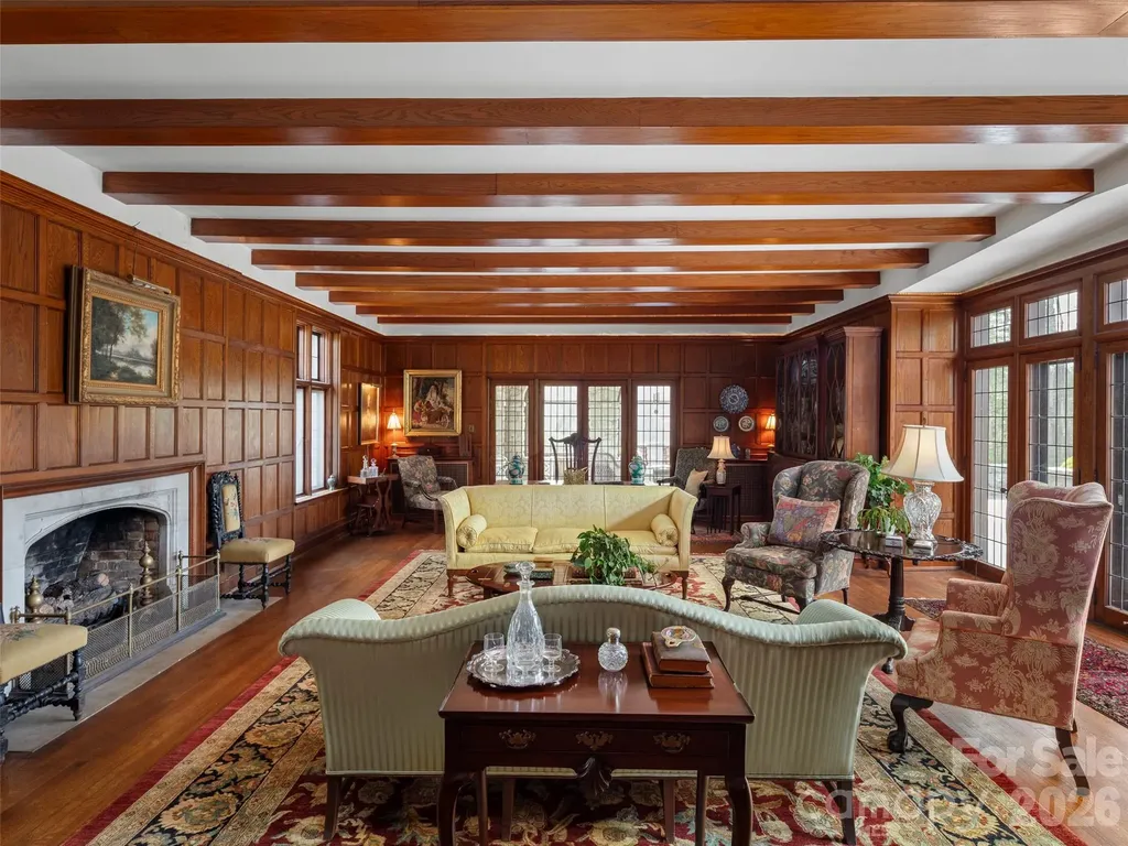 436 Vanderbilt Road Biltmore Forest NC 28803