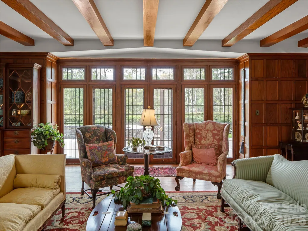 436 Vanderbilt Road Biltmore Forest NC 28803
