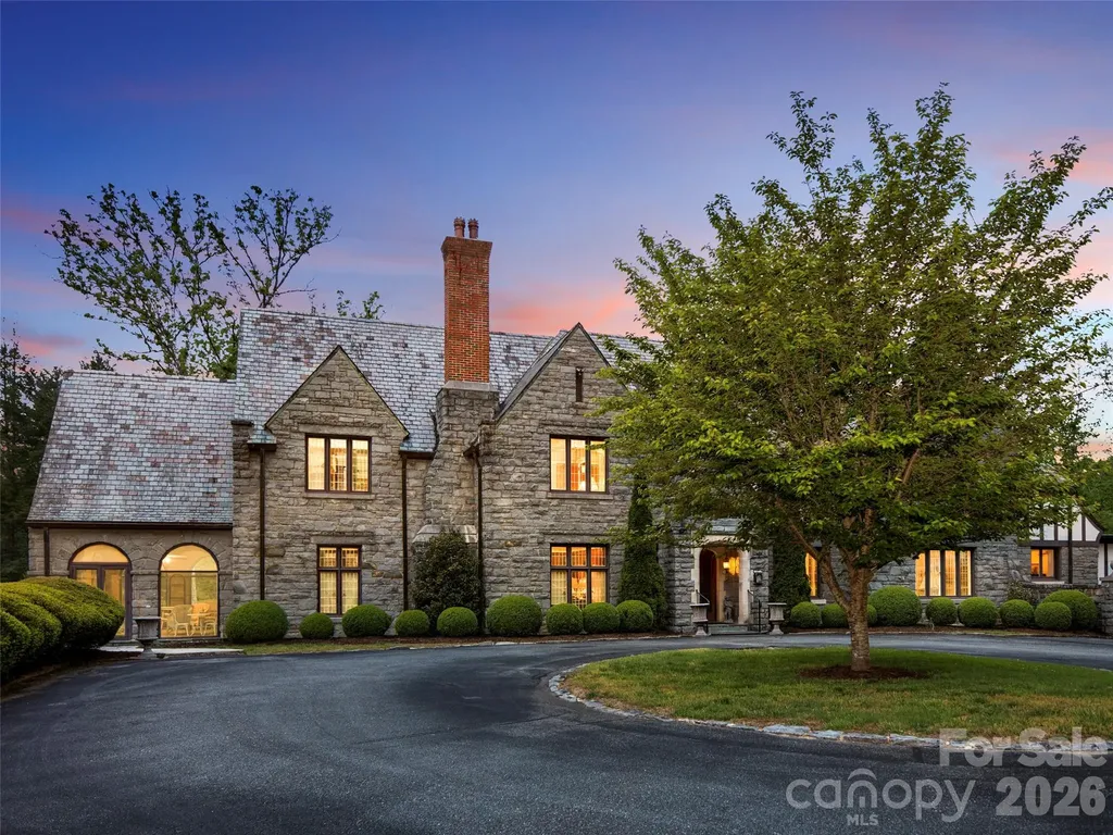 436 Vanderbilt Road Biltmore Forest NC 28803