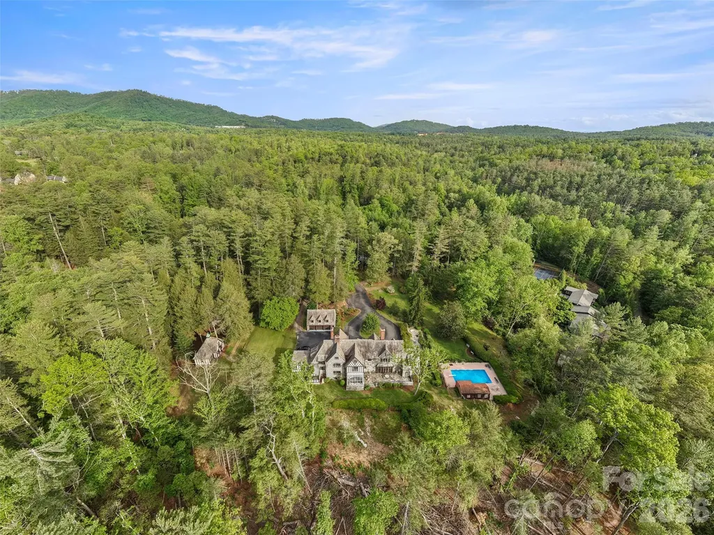 436 Vanderbilt Road Biltmore Forest NC 28803