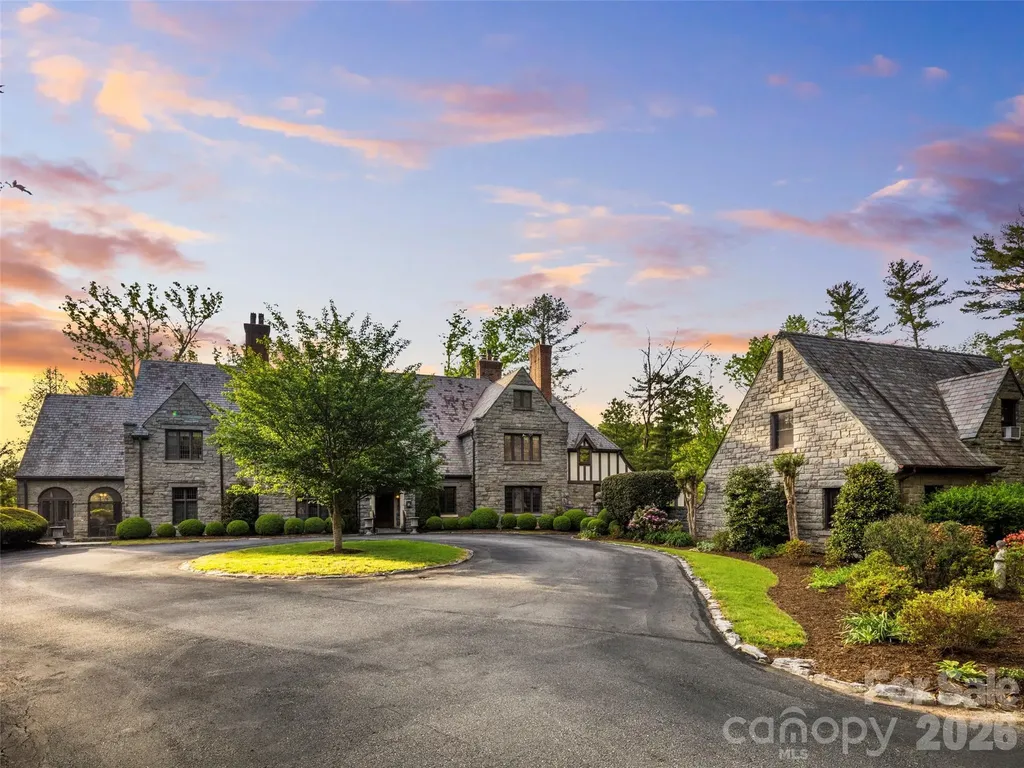 436 Vanderbilt Road Biltmore Forest NC 28803