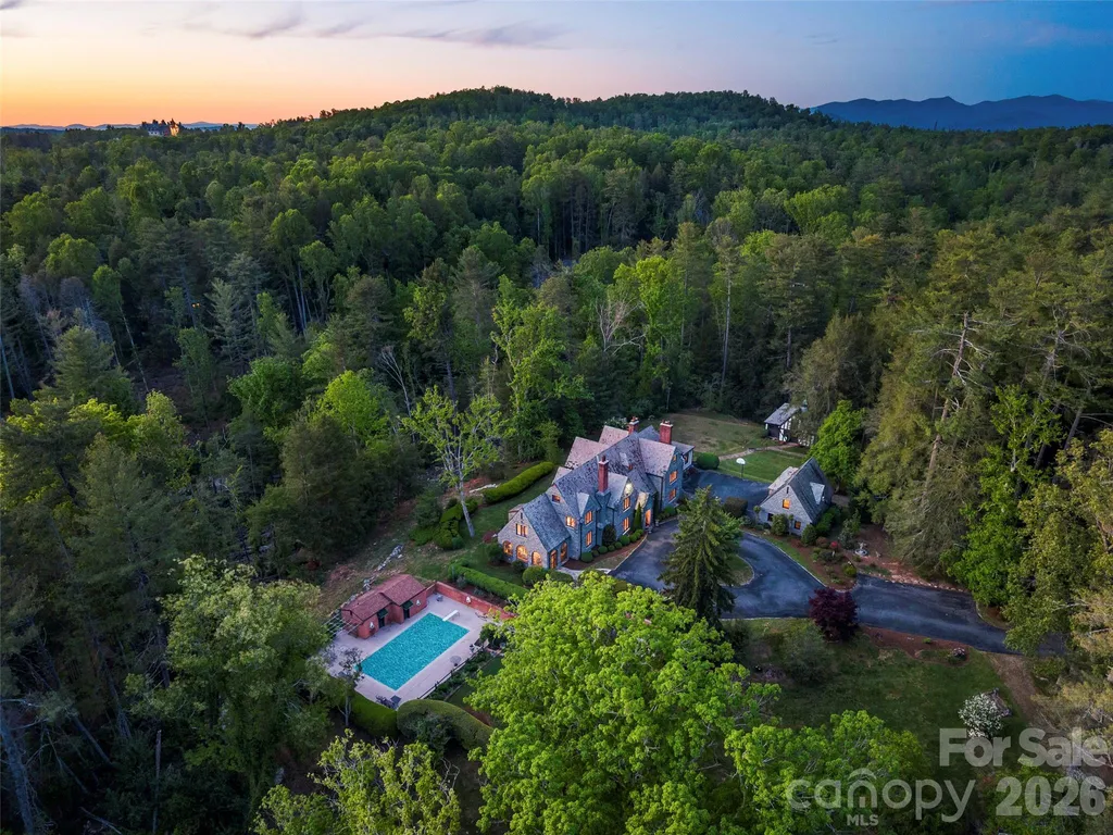 436 Vanderbilt Road Biltmore Forest NC 28803