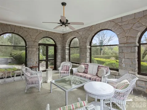 436 Vanderbilt Road Biltmore Forest NC 28803