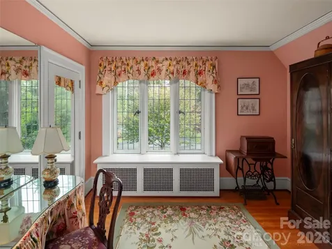 436 Vanderbilt Road Biltmore Forest NC 28803