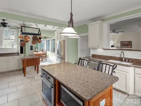 436 Vanderbilt Road Biltmore Forest NC 28803