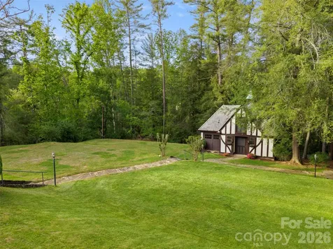 436 Vanderbilt Road Biltmore Forest NC 28803