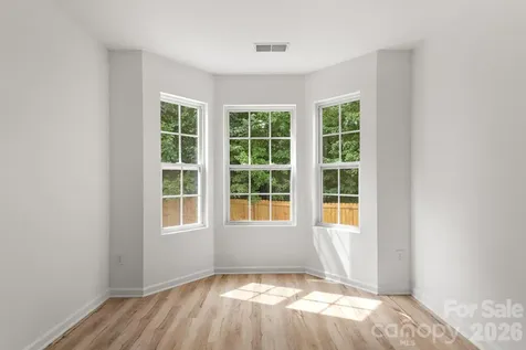 8723 Buttonwood Court Charlotte NC 28215