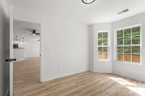 8723 Buttonwood Court Charlotte NC 28215