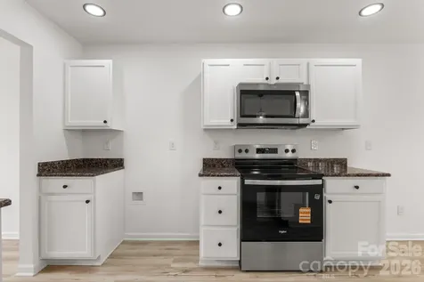 8723 Buttonwood Court Charlotte NC 28215