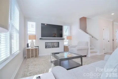 5029 Nestling Spring Street Charlotte NC 28205
