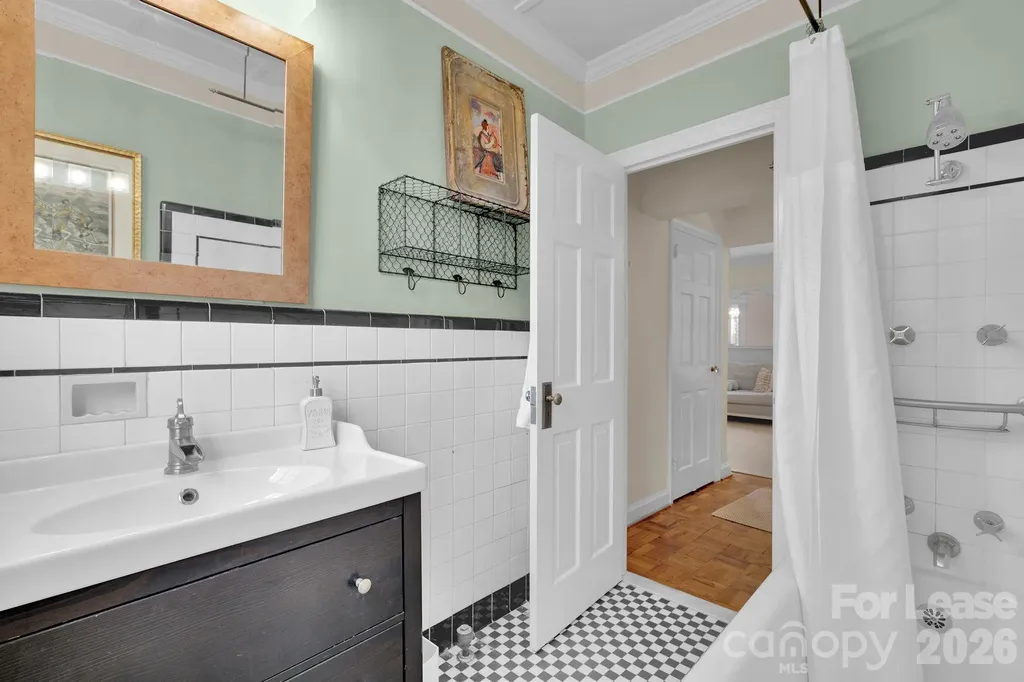 1121 Myrtle Avenue Charlotte NC 28203