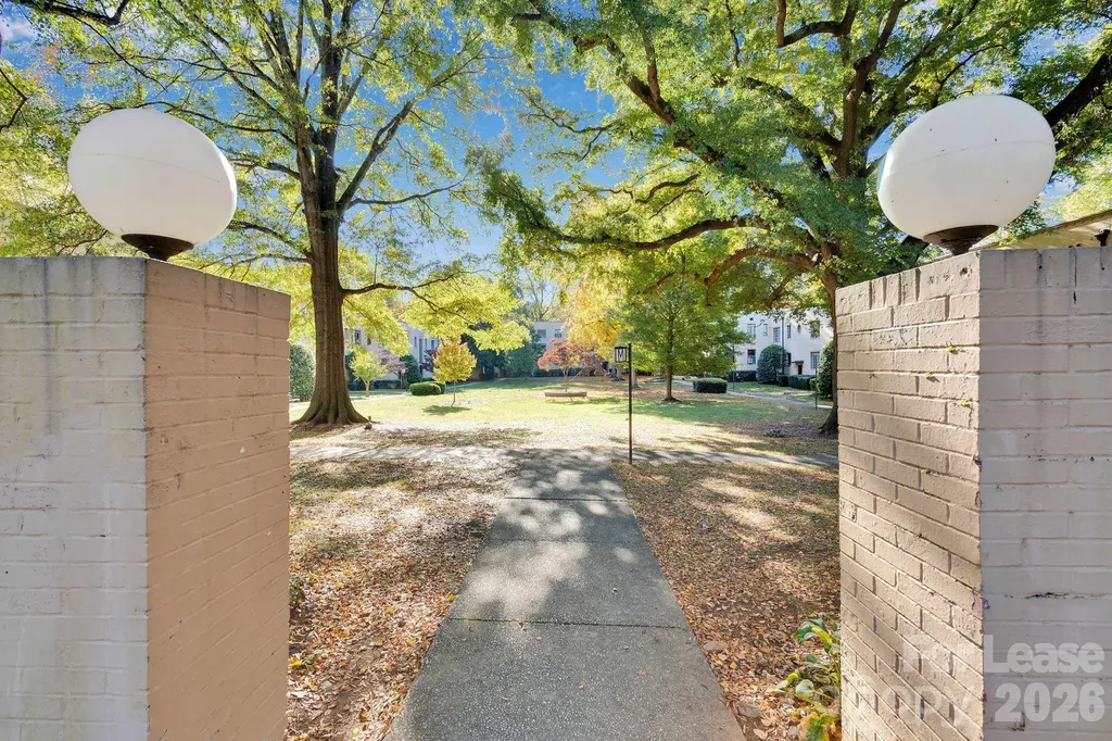 1121 Myrtle Avenue Charlotte NC 28203