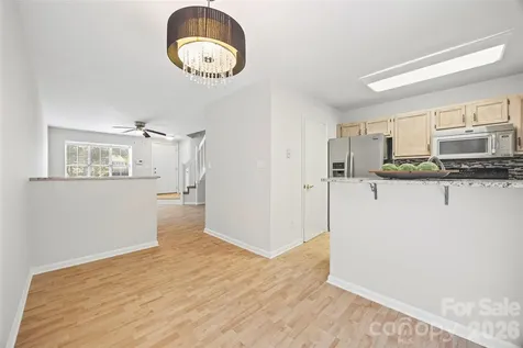 8117 Circle Tree Lane Charlotte NC 28277