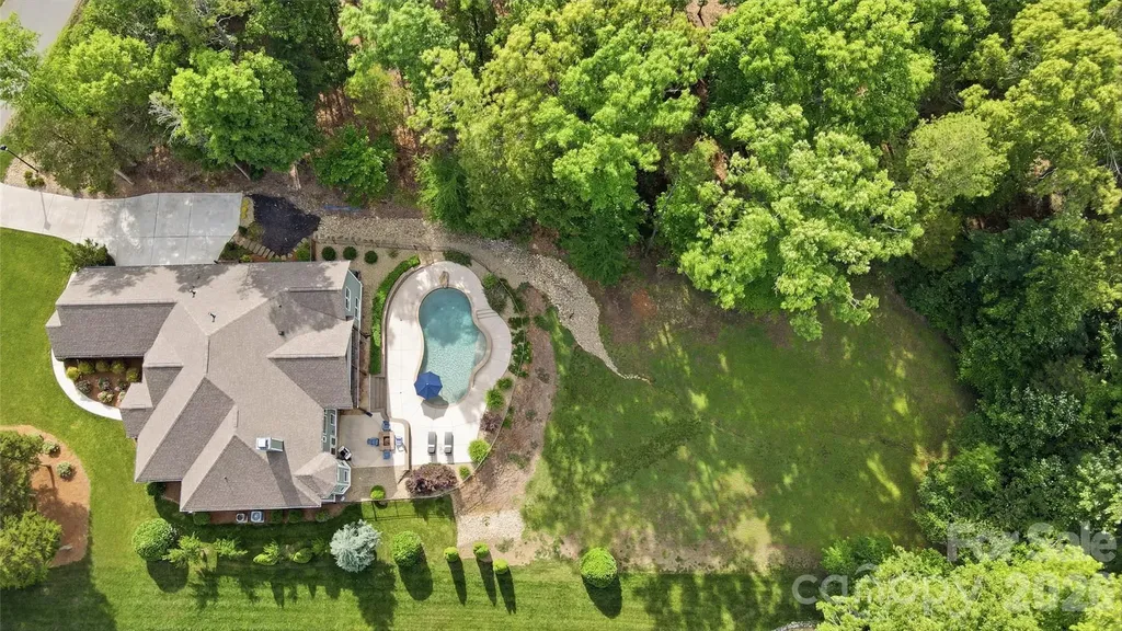 670 Arrow Point Lane Davidson NC 28036