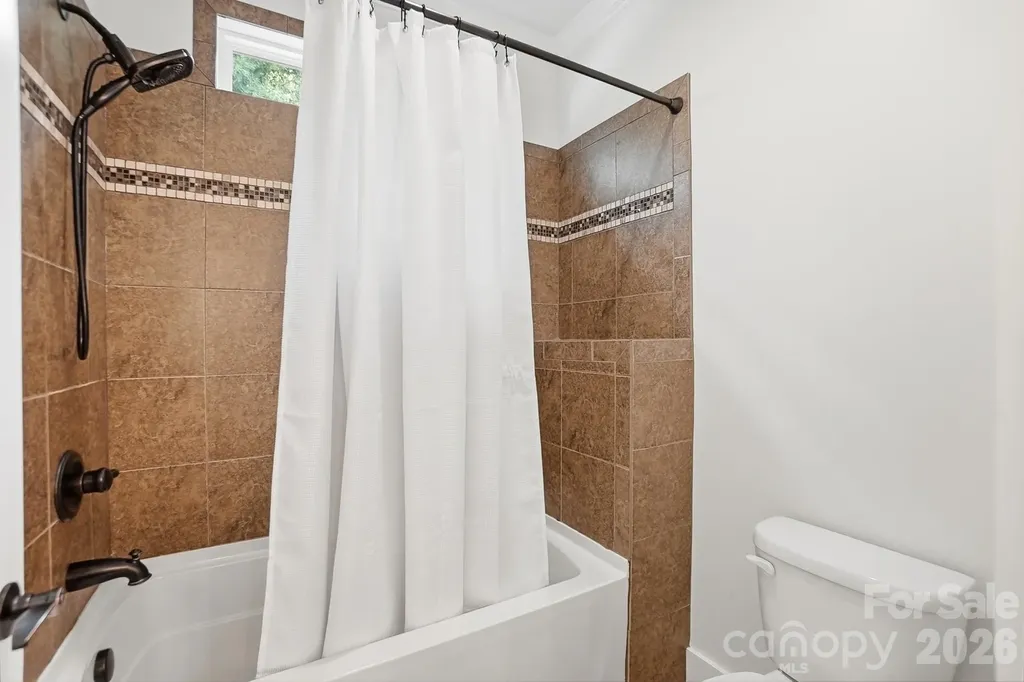 670 Arrow Point Lane Davidson NC 28036
