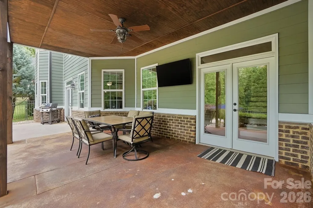 670 Arrow Point Lane Davidson NC 28036