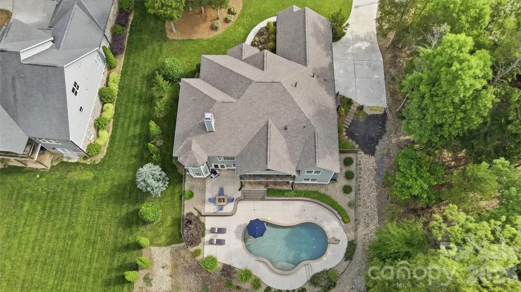 670 Arrow Point Lane Davidson NC 28036