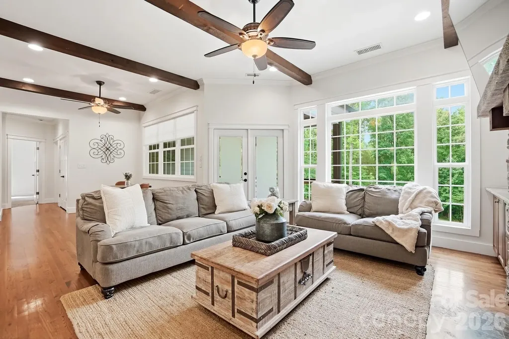 670 Arrow Point Lane Davidson NC 28036