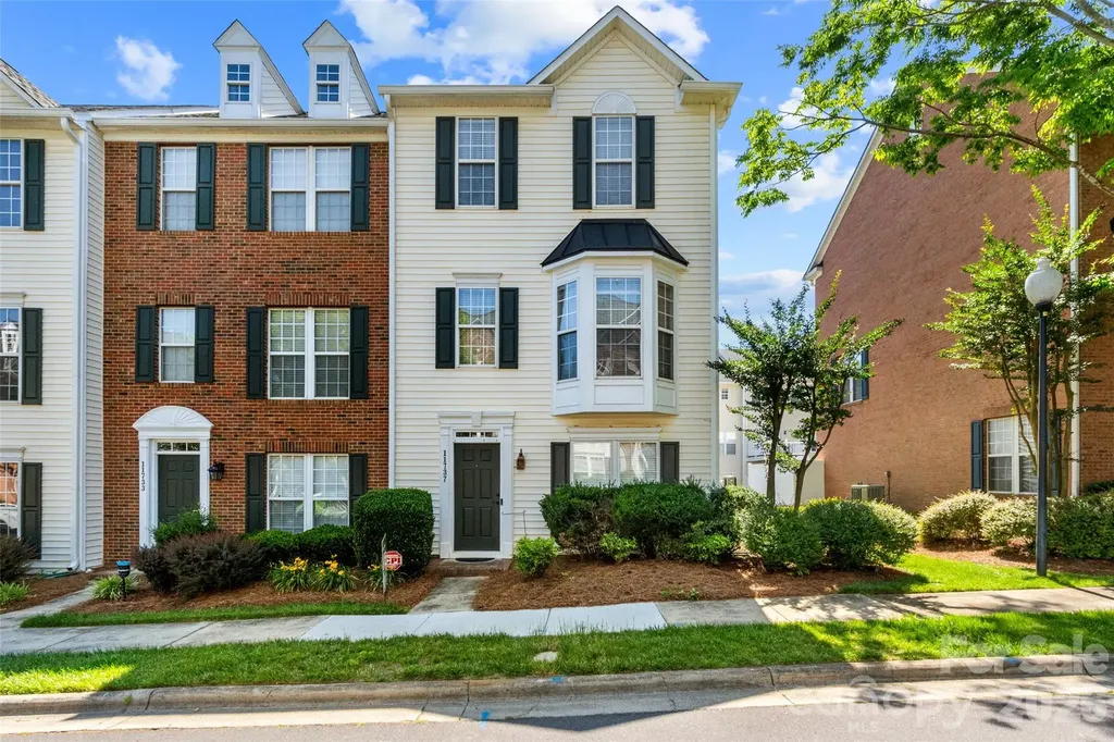 11737 Fiddlers Roof Lane Charlotte NC 28277