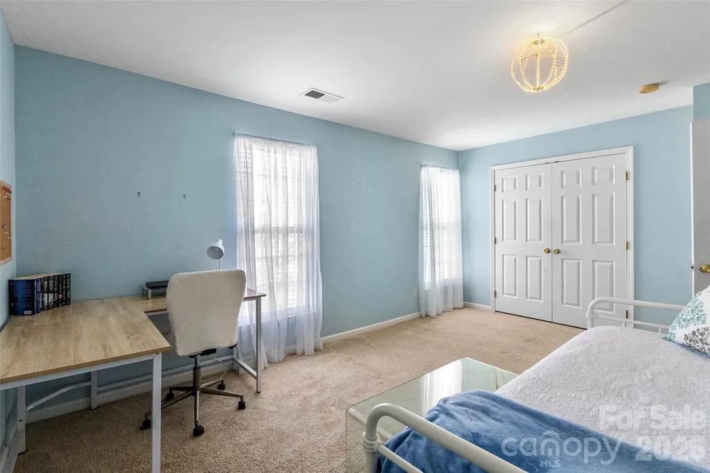 11737 Fiddlers Roof Lane Charlotte NC 28277