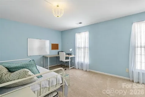 11737 Fiddlers Roof Lane Charlotte NC 28277