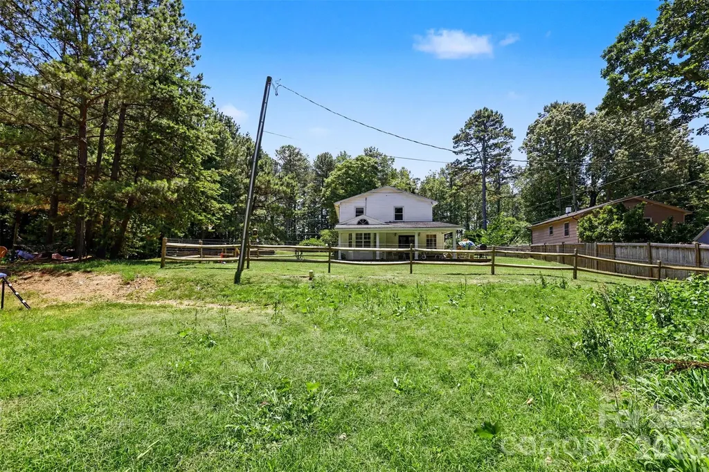 184 Canal Road Belmont NC 28012