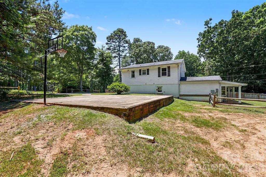 184 Canal Road Belmont NC 28012