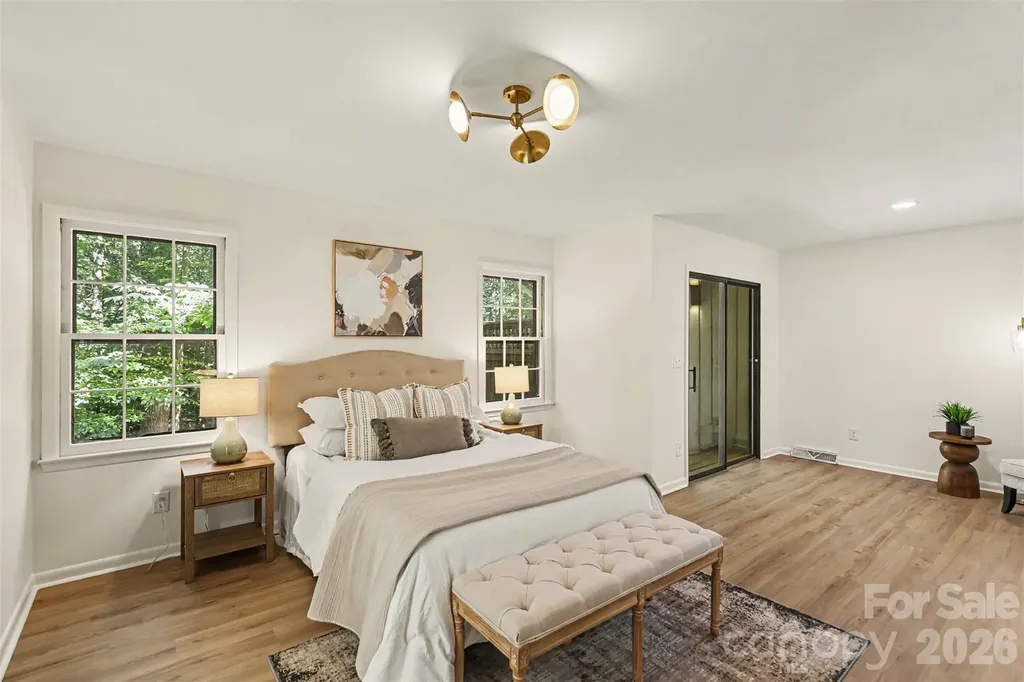 319 Kingsley Drive Charlotte NC 28270