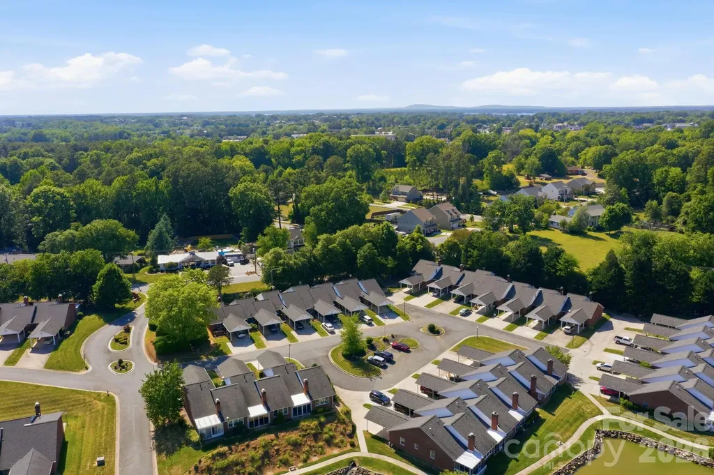 19980 Oak Leaf Circle Cornelius NC 28031