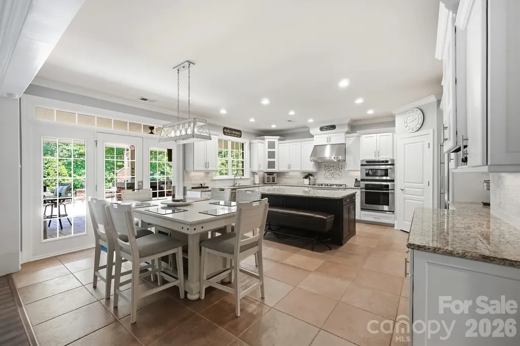 2905 Julian Glen Circle Waxhaw NC 28173