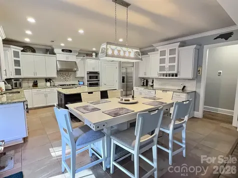 2905 Julian Glen Circle Waxhaw NC 28173