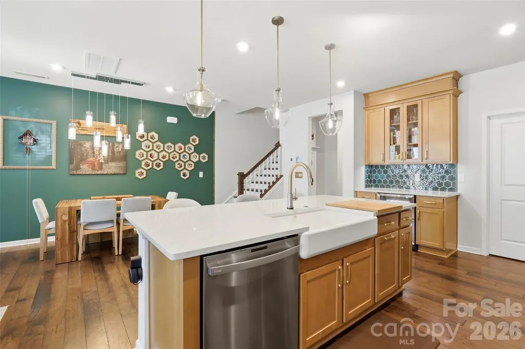 903 Kinsey Alley Charlotte NC 28217