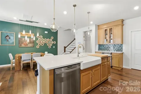 903 Kinsey Alley Charlotte NC 28217